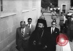 Standbild Bischof Makarios Nikosia Zypern, 1955, aus Sekunde 11 historischem Filmmaterial Videoclip 65675055989