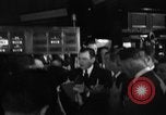 Immagine di New York Stock Exchange New York City USA, 1955, secondo 19 filmato di repertorio 65675055991