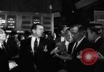 Immagine di New York Stock Exchange New York City USA, 1955, secondo 37 filmato di repertorio 65675055991