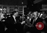 Immagine di New York Stock Exchange New York City USA, 1955, secondo 38 filmato di repertorio 65675055991