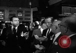 Immagine di New York Stock Exchange New York City USA, 1955, secondo 40 filmato di repertorio 65675055991