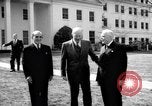 Immagine di Noi canadese messicano e capi di Stato White Sulphur Springs West Virginia USA, 1956, secondo 22 filmato di repertorio 65675055997