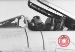 Immagine di Espulsione prova del sedile California United States USA, 1956, secondo 42 filmato di repertorio 65675055998