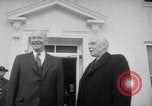 Standbild Louis St Laurent White Sulphur Springs West Virginia USA, 1956, aus Sekunde 8 historischem Filmmaterial Videoclip 65675055999