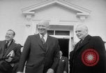 Standbild Louis St Laurent White Sulphur Springs West Virginia USA, 1956, aus Sekunde 14 historischem Filmmaterial Videoclip 65675055999