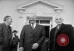 Standbild Louis St Laurent White Sulphur Springs West Virginia USA, 1956, aus Sekunde 16 historischem Filmmaterial Videoclip 65675055999