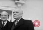 Standbild Louis St Laurent White Sulphur Springs West Virginia USA, 1956, aus Sekunde 26 historischem Filmmaterial Videoclip 65675055999