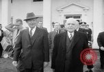 Standbild Louis St Laurent White Sulphur Springs West Virginia USA, 1956, aus Sekunde 32 historischem Filmmaterial Videoclip 65675055999