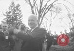 Standbild Louis St Laurent White Sulphur Springs West Virginia USA, 1956, aus Sekunde 38 historischem Filmmaterial Videoclip 65675055999