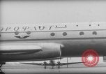 Image Tu-104 London England Royaume-Uni, 1956, de la seconde 4 séquences d'archives historiques vidéo 65675056001