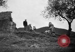 Standbild französische Truppen Algerien, 1955, aus Sekunde 16 historischem Filmmaterial Videoclip 65675056008