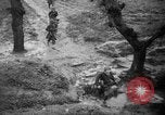 Standbild französische Truppen Algerien, 1955, aus Sekunde 26 historischem Filmmaterial Videoclip 65675056008