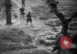 Standbild französische Truppen Algerien, 1955, aus Sekunde 27 historischem Filmmaterial Videoclip 65675056008