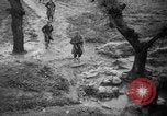 Standbild französische Truppen Algerien, 1955, aus Sekunde 28 historischem Filmmaterial Videoclip 65675056008