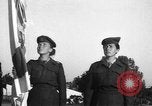 Standbild Frauen marines Frankreich, 1954, aus Sekunde 7 historischem Filmmaterial Videoclip 65675056015