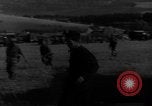 Standbild französischen militärischen Operationen in Nordafrika Algerien, 1954, aus Sekunde 54 historischem Filmmaterial Videoclip 65675056019