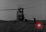 Standbild französischen militärischen Operationen in Nordafrika Algerien, 1954, aus Sekunde 61 historischem Filmmaterial Videoclip 65675056019