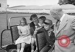 Standbild Dwight Eisenhower Gettysburg Pennsylvania USA, 1956, aus Sekunde 31 historischem Filmmaterial Videoclip 65675056028