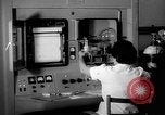 Standbild Atome für den Frieden Rehovot Israel, 1955, aus Sekunde 40 historischem Filmmaterial Videoclip 65675056029