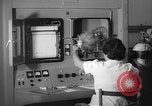 Standbild Atome für den Frieden Rehovot Israel, 1955, aus Sekunde 41 historischem Filmmaterial Videoclip 65675056029