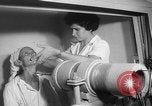 Standbild Atome für den Frieden Rehovot Israel, 1955, aus Sekunde 58 historischem Filmmaterial Videoclip 65675056029