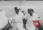 Standbild Seeleute Schiffen Ägypten, 1951, aus Sekunde 23 historischem Filmmaterial Videoclip 65675056032