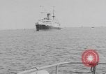 Standbild Seeleute Schiffen Ägypten, 1951, aus Sekunde 34 historischem Filmmaterial Videoclip 65675056032