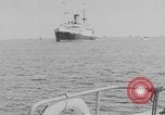 Standbild Seeleute Schiffen Ägypten, 1951, aus Sekunde 35 historischem Filmmaterial Videoclip 65675056032