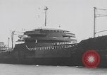 Standbild Seeleute Schiffen Ägypten, 1951, aus Sekunde 39 historischem Filmmaterial Videoclip 65675056032