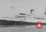 Standbild Seeleute Schiffen Ägypten, 1951, aus Sekunde 52 historischem Filmmaterial Videoclip 65675056032