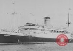 Standbild Seeleute Schiffen Ägypten, 1951, aus Sekunde 53 historischem Filmmaterial Videoclip 65675056032