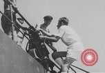 Standbild Seeleute Schiffen Ägypten, 1951, aus Sekunde 59 historischem Filmmaterial Videoclip 65675056032