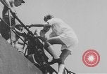 Standbild Seeleute Schiffen Ägypten, 1951, aus Sekunde 60 historischem Filmmaterial Videoclip 65675056032