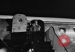 Standbild Königin Elizabeth die Königinmutter Bewertungen Black Watch Regiment Ottawa Ontario Kanada, 1954, aus Sekunde 11 historischem Filmmaterial Videoclip 65675056033