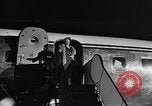 Standbild Königin Elizabeth die Königinmutter Bewertungen Black Watch Regiment Ottawa Ontario Kanada, 1954, aus Sekunde 12 historischem Filmmaterial Videoclip 65675056033