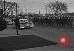 Standbild britische Königin Mutter Ottawa Ontario Kanada, 1954, aus Sekunde 3 historischem Filmmaterial Videoclip 65675056034
