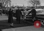 Standbild britische Königin Mutter Ottawa Ontario Kanada, 1954, aus Sekunde 10 historischem Filmmaterial Videoclip 65675056034