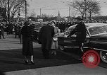 Standbild britische Königin Mutter Ottawa Ontario Kanada, 1954, aus Sekunde 11 historischem Filmmaterial Videoclip 65675056034