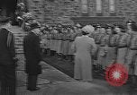 Image British Reine Mère Ottawa Ontario Canada, 1954, de la seconde 34 séquences d'archives historiques vidéo 65675056035