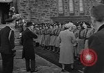 Image British Reine Mère Ottawa Ontario Canada, 1954, de la seconde 36 séquences d'archives historiques vidéo 65675056035