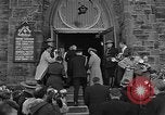 Image British Reine Mère Ottawa Ontario Canada, 1954, de la seconde 45 séquences d'archives historiques vidéo 65675056035