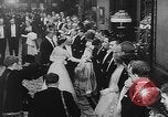 Standbild Royal Command Performance London England Vereinigtes Königreich, 1954, aus Sekunde 28 historischem Filmmaterial Videoclip 65675056037