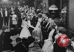 Standbild Royal Command Performance London England Vereinigtes Königreich, 1954, aus Sekunde 29 historischem Filmmaterial Videoclip 65675056037