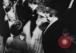 Standbild Royal Command Performance London England Vereinigtes Königreich, 1954, aus Sekunde 46 historischem Filmmaterial Videoclip 65675056037