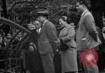 Standbild Kaiser Hirohito visits Tokyo Japan zoo Tokyo Japan, 1950, aus Sekunde 41 historischem Filmmaterial Videoclip 65675056053