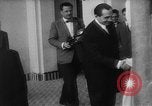 Standbild Pierre Mendes France Tunesien Nordafrika, 1954, aus Sekunde 16 historischem Filmmaterial Videoclip 65675056054