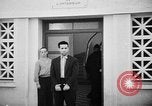 Standbild FLN Gefangenen Algerien, 1956, aus Sekunde 4 historischem Filmmaterial Videoclip 65675056055