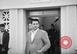 Standbild FLN Gefangenen Algerien, 1956, aus Sekunde 14 historischem Filmmaterial Videoclip 65675056055