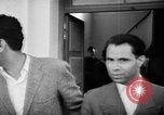 Standbild FLN Gefangenen Algerien, 1956, aus Sekunde 25 historischem Filmmaterial Videoclip 65675056055