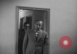 Immagine di FLN detenuti Algeria, 1956, secondo 42 filmato di repertorio 65675056056